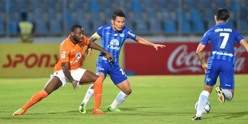 phong cach choi cua nakhon ratchasima vs bg pathum